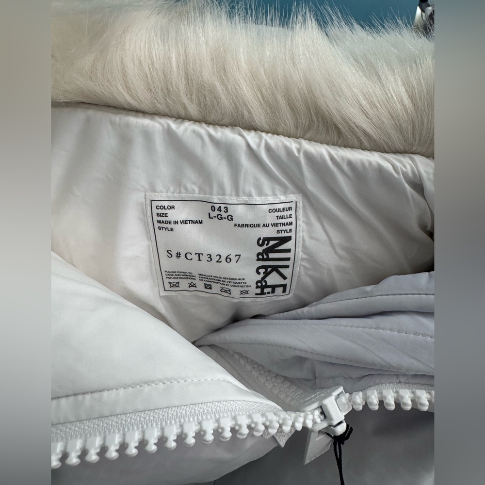 NWT NIKE X SACAI NRG PARKA W Pure Platinum - Picture 8 of 8